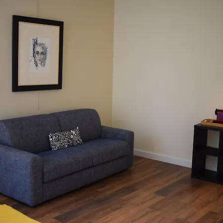 Bed & Breakfast La Dimora Dell'arte Bari