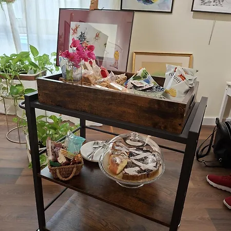 La Dimora Dell'arte Bed & Breakfast 4*