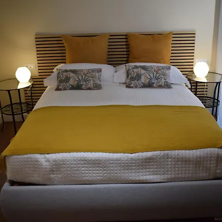 Bed & Breakfast La Dimora Dell'arte 4*